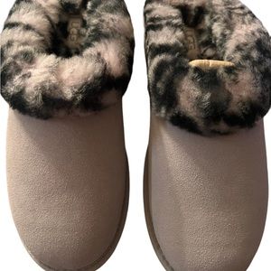 Brand new never worn in the box!!